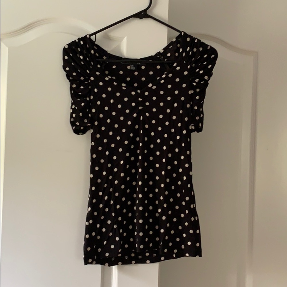 (5/$25) Forever 21 Polka Dot Shirt Size Small
